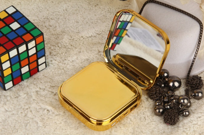 Cosmetic case with mobile power bank and mirror